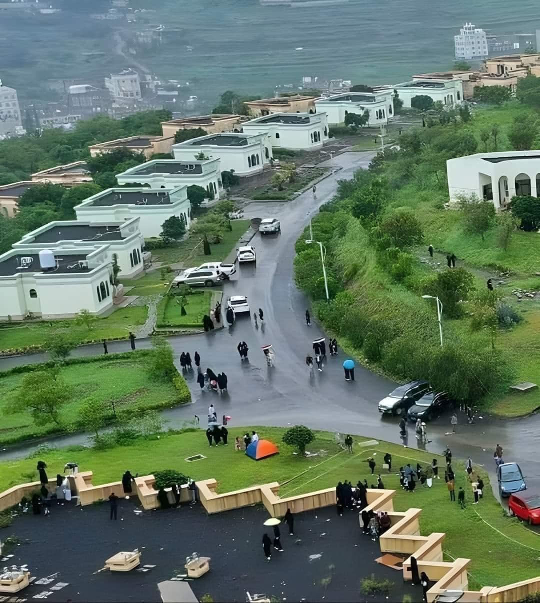 استكشف مدينة إب السياحية فهي  بوابة إلى تاريخ اليمن العريق